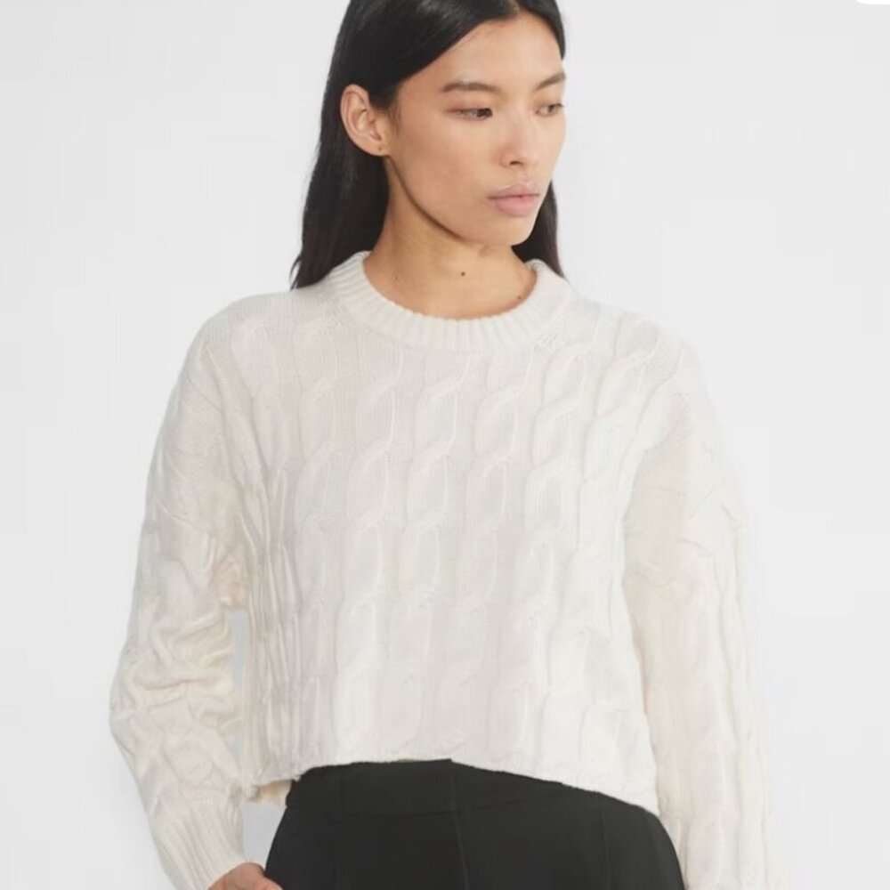 Aritzia Babaton cable knit 100% wool crop Sweater Sz XS Everyday luxury
